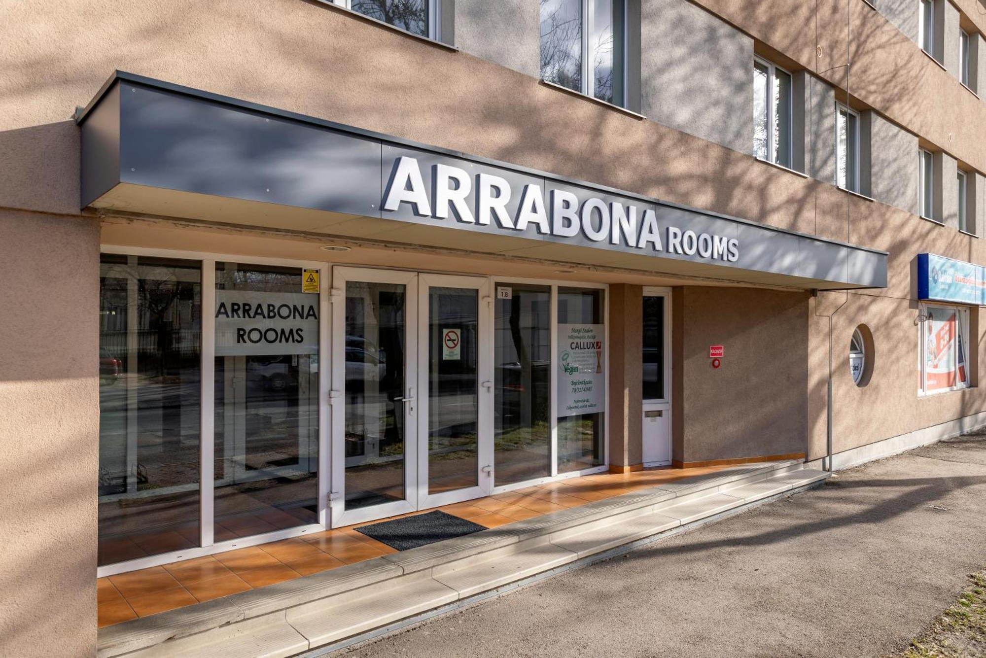 Arrabona Hotelrooms - On-Line Reception, Contactless Check-In 外观 照片